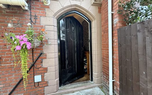 School House, Brickwall Lane L29