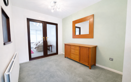 Warpers Moss Close, L40