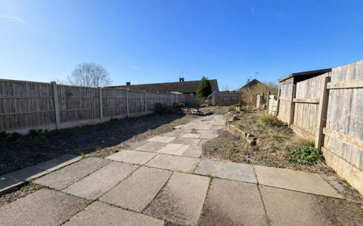 Trevor Road, L40