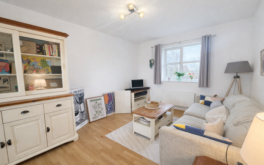 Delph Drive, L40