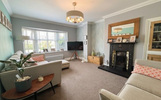 Brick Kiln Lane, L40