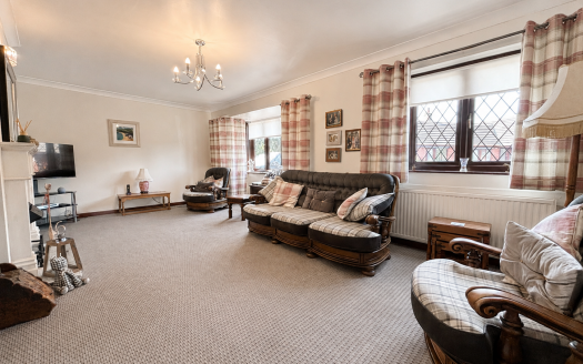 The Hawthorne’s, L40