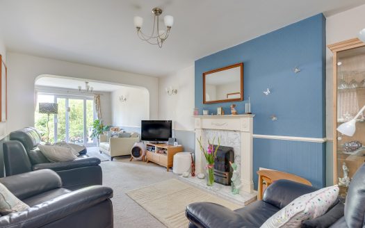 Colburne Close, L40