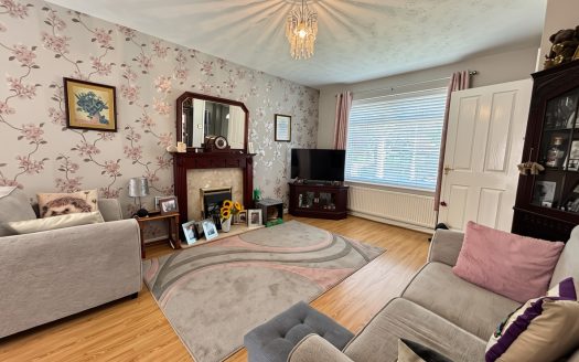 Clarkfield Close, L40