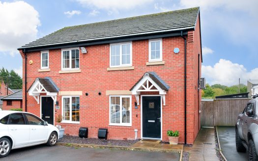 Glovers Way, Burscough, L40