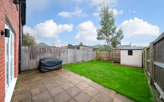 Glovers Way, Burscough, L40